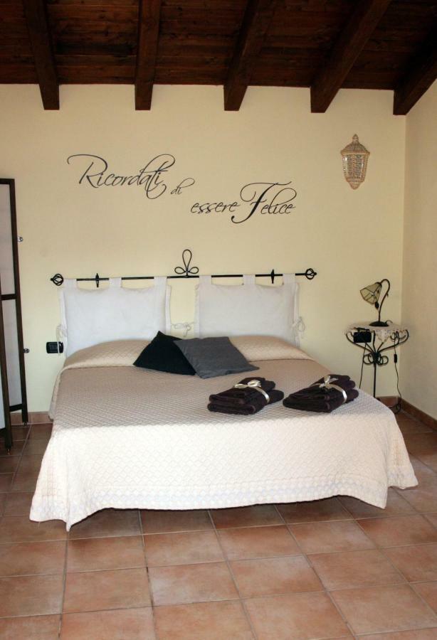 L'Isola Felice Apartment Monserrato Kültér fotó