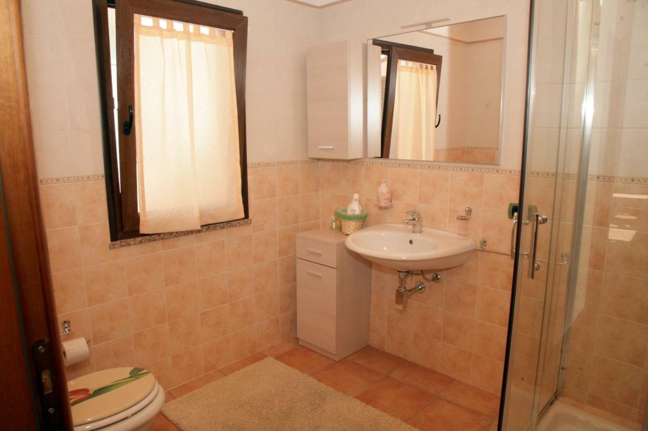L'Isola Felice Apartment Monserrato Kültér fotó